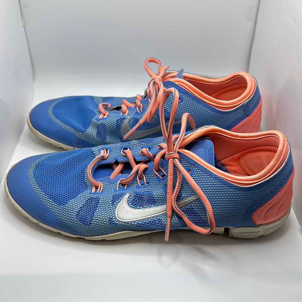 Nike training sneakers blue coral size 9 - Picture 3 of 7